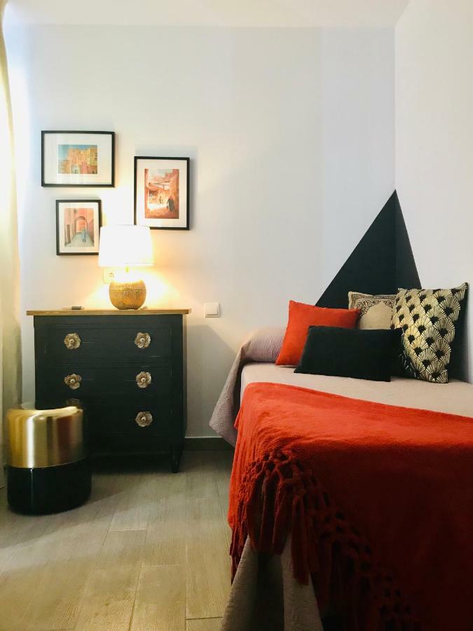 Single Room,1299921073:JPEG