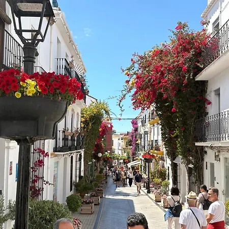 Hostal Paco Marbella-2