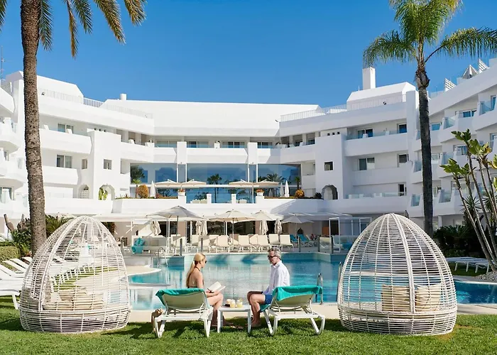 Hotel familiar: Iberostar Selection Marbella Coral Beach (Adults Only)